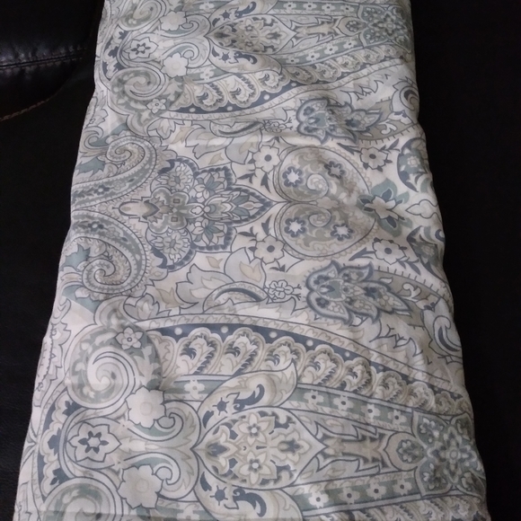 Tahari home queen duvet cover paisley prints - Picture 1 of 5